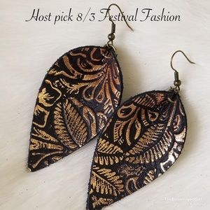 Bronze Vintage embossed leather earring